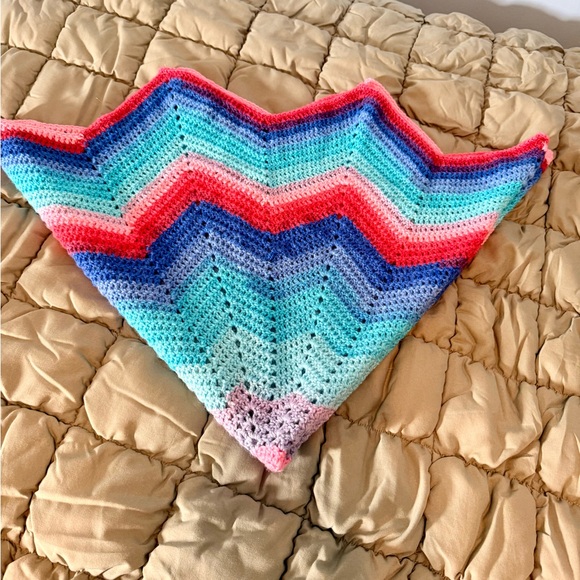 🆕 Starburst Crochet Baby Blanket - Picture 3 of 5